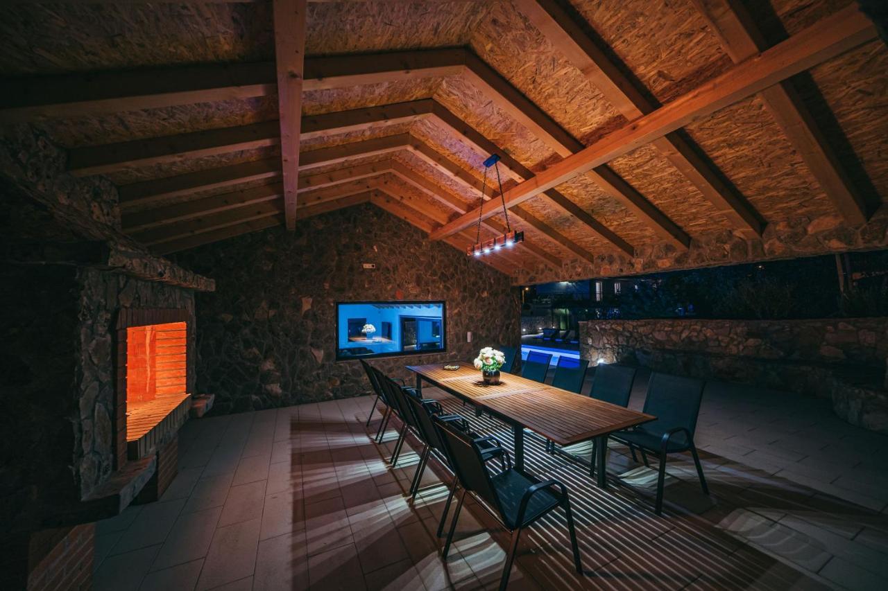 Villa On Stone Velika Čista Екстериор снимка