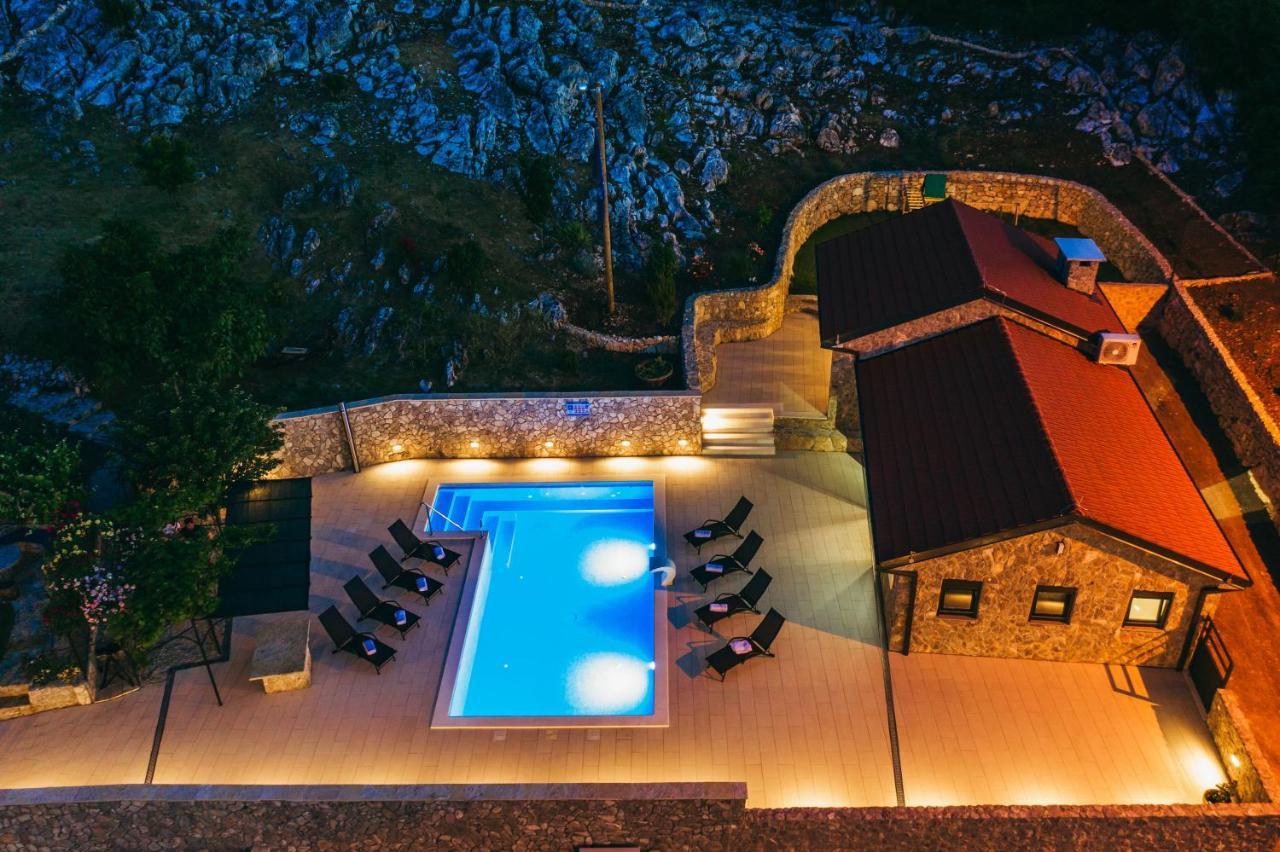 Villa On Stone Velika Čista Екстериор снимка