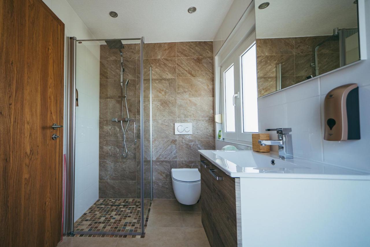 Villa On Stone Velika Čista Екстериор снимка